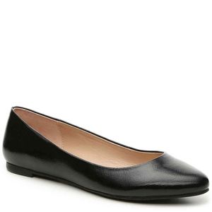 SOLD*Kelly & Katie • Decotis Black Ballet Flats
